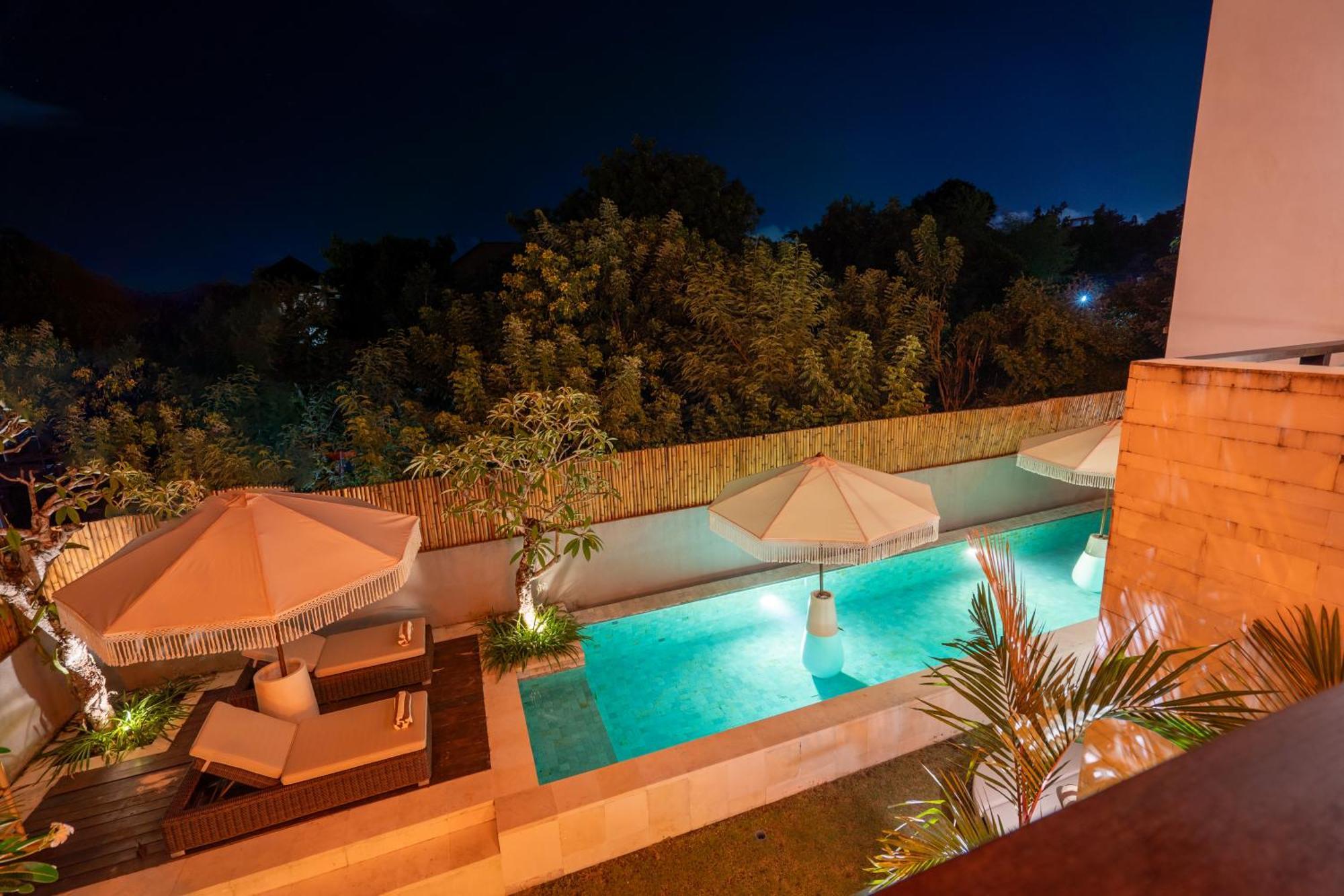 Skyfall Luxury Beach Villa نوسا دوا المظهر الخارجي الصورة